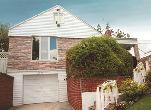 This entryway got a Cambridge Pavers makeover!