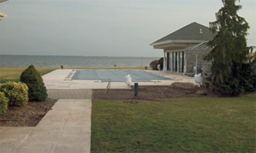 A pavingstone patio makes a big difference!